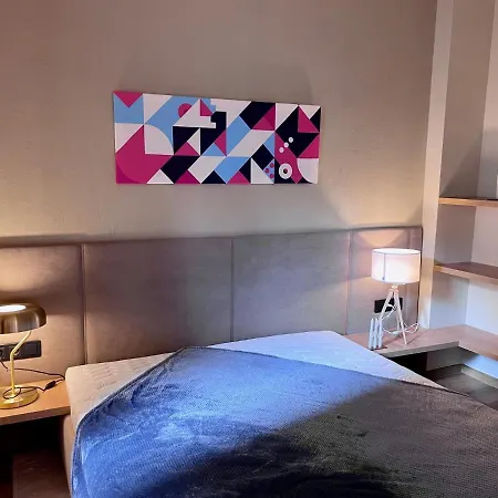 Dohany Utca 1b ,luxury In Center דירה *